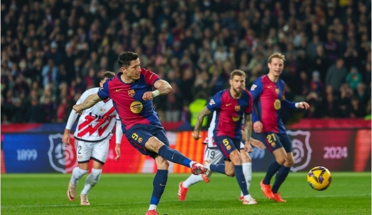 11场输8场，利物浦是自9月底以来五大联赛输球场次最多的队