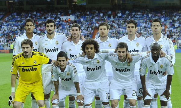 欧冠战报：格鲁克双响，阿贾克斯4-2逆转卡拉巴克收获首胜